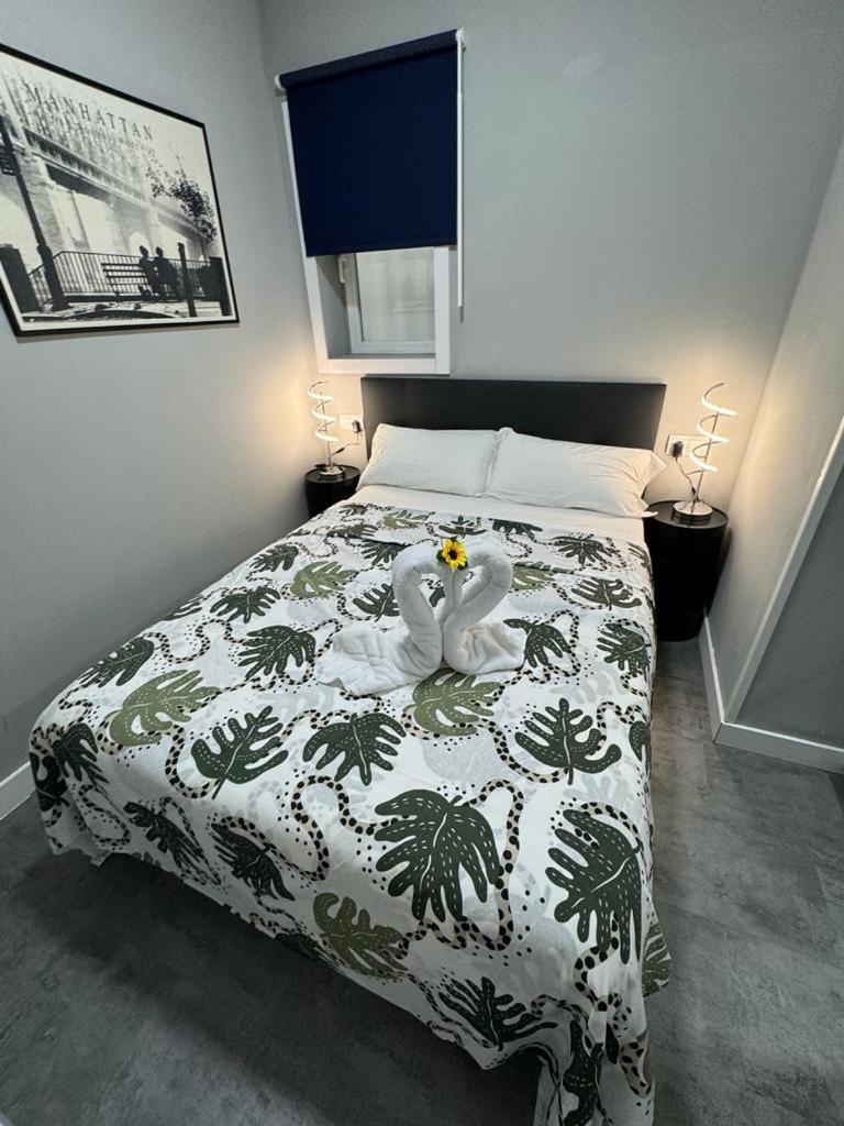 Encanto Santiago Bernabeu- Castellana Apartment